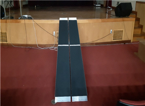 본관 1층 강당 이동식 경사로 사진