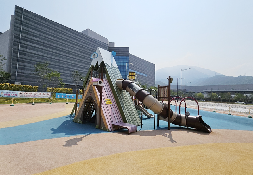 시설사진 어린이놀이시설5